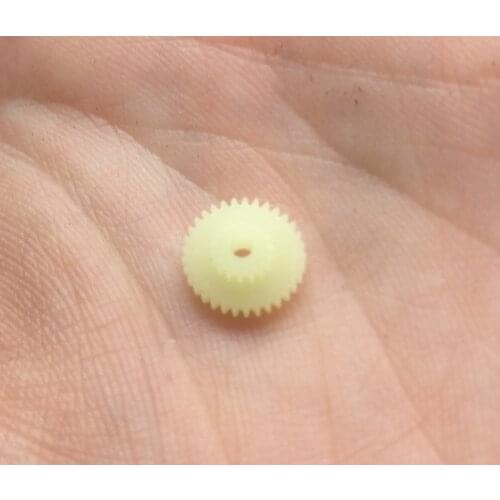 1pc gear for Sony d150 d250 d90 d99 d82 d88 cassette deck CD player