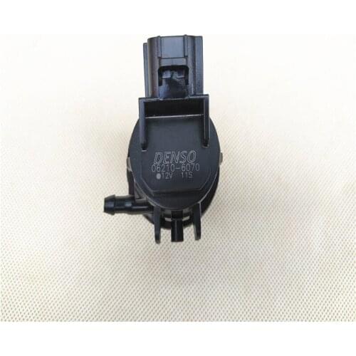 Original Front Windshield Water Spray Motor Wiper Cleaning Nozzle Motor for Toyta Crown Ruiz