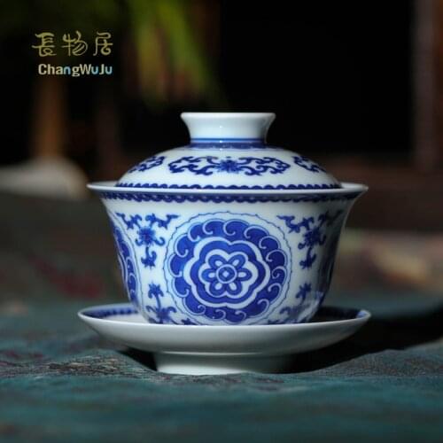 Changwuju in Jingdezhen Cups the big size hand painted blue and white Kung-Fu tea cup lid in archaistic design and technology