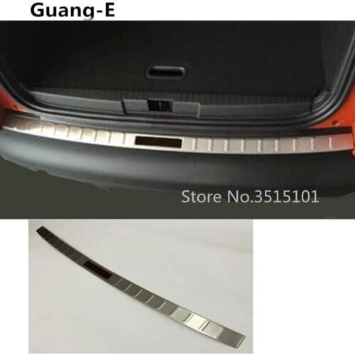 Car Cover Stainless Steel External Outside Rear Back Bumper Trim Plate Frame Threshold Pedal For Renault Captur 2015 2016 2017