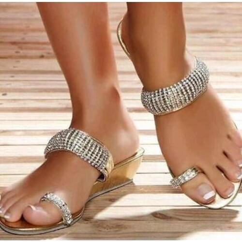 Drop Shipping New Summer Hot Girls Sliver Crystal Diamond Bling Bling Clip Toe Slip On Wedge Low Heels Sandals Slip On Shoes