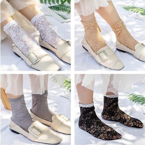 New Solid Color Lace Socks Retro Literary Basket Empty Lace Piled Pile Socks Cute College Style Ins Socks Women