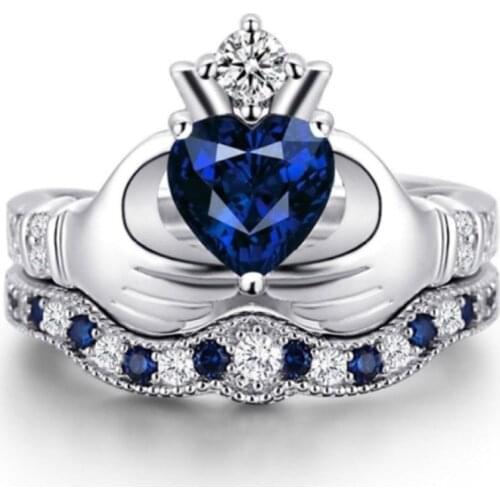 Elegant Trendy Hand Holding Blue Crystal Heart-Shaped Crown Ring Set For Women For Engagement Party Wedding Jewelry Accessories
