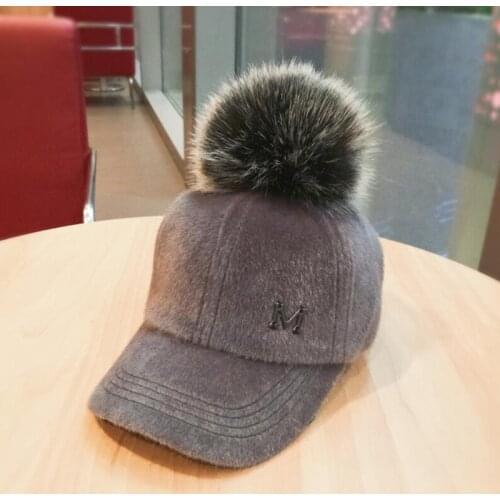 Winter thickened ladies fur ball hat letter M Baseball Cap retrro caps women bone gorras curved fitted washed vintage dad hats