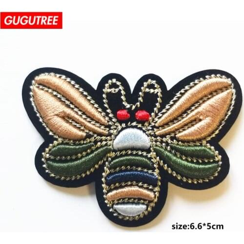 GUGUTREE embroidery 3D bee patches bee patches badge patches Applique Patch for Coat,T-Shirt,hat,bags,Sweater,backpack