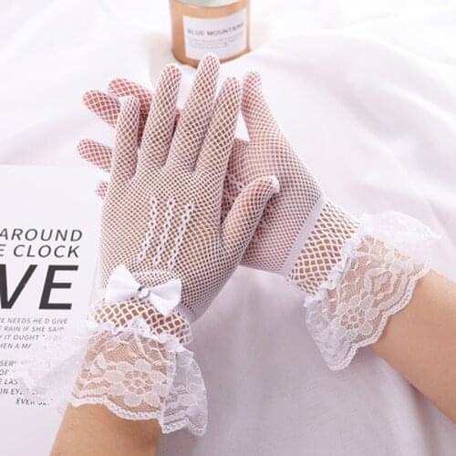 White or Black Bridal Gloves Lace Finger Short Cheap Wedding Gloves Accessories Lace Gloves Wrist Length Wedding Finger Gloves