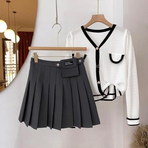 Hstar Skirt Harajuku Sweet Plaid Female Skirts Leather Buckle High Waist Dance Women Skirt Kawaii Black Pleated Skirt Women