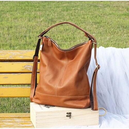 2021 New Fashion Backpack Womens Large Capacity Soft Leather Backpack