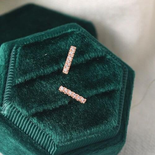 Double Fair Trendy Small Geometric Stud Earrings for Women Cool Tiny Copper Earings Party Daily Accession Fashion Jewelry DZE022