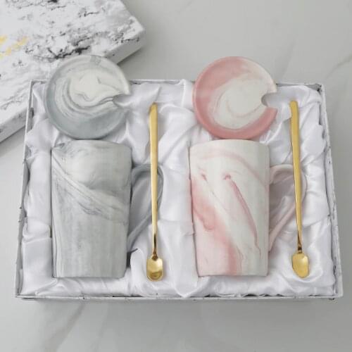 Nordic Ceramic Mug Set High Capacity Couple Filter Home Lid Spoon Friends Modern Mug Minimalist Taza Ceramica Coffee Cup DG50M