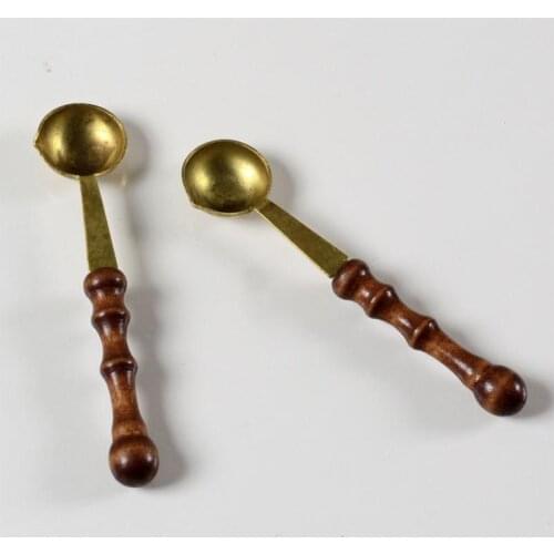 1pc Special Wax Sealing Melting Retro Wooden Handle Spoon