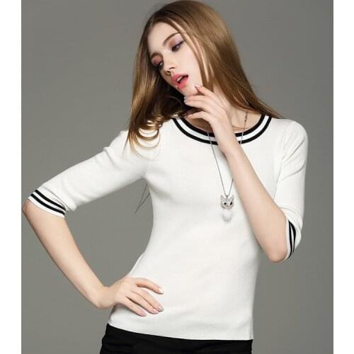 Soft fox Women's Sweatshirts