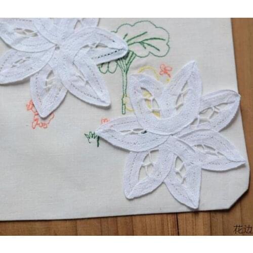 2 Pieces High Quality White Venice Motif Flower Lace Applique Lace Patch 9*9cm Beautiful Lace Trim Accessaries