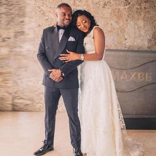 Glitter Black Double Breasted Wedding Tuxedos Shawl Lapel Two Pieces Mens Fashion Suits Customized Blazer