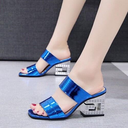 PU Bright Leather Rhinestone Fretwork Heels Slides Fashion Platform Outdoor Casual Non-Slip Slippers Summer Square Head Sandals