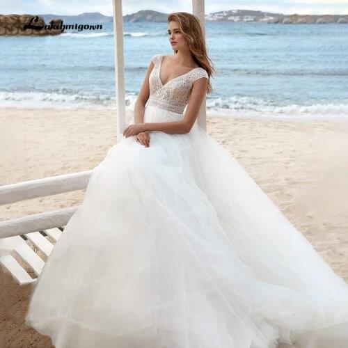2022 vestido Boho Wedding Dresses A-line Lace Bodice Off-white Tulle Beach Bridal Gown V-neck Cap Sleeves robe femme mariages