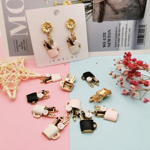 10pcs Enamel Flower Make Up Cup Charms Pendant Gold Base Metal Earring Bracelet Dangle Fit Jewelry DIY Accessories