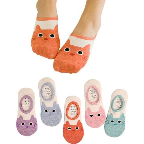 5 pairs / lot Hot selling 2017 new summer cotton fashion cartoon cute women socks 5 colors Short Boat Socks for girls