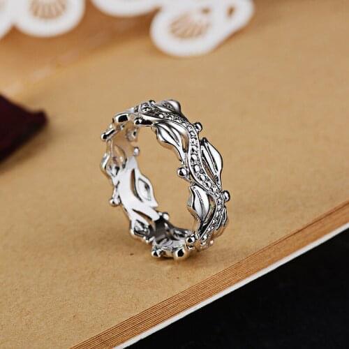 2021 Wholesale Simple Leaf Flower Rings For Women Fashion Stainless Steel Female Jewelry Accessories Birthday Party Gifts