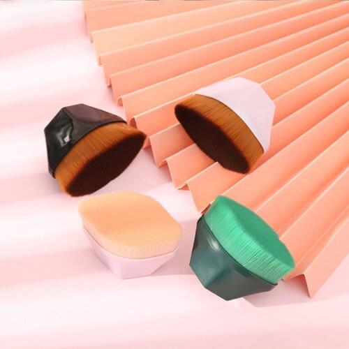 The New Rhombus Foundation Brush Not stuck Powder No Trace Makeup Brush Liquid Foundation BB Cream Concealer Makeup Tool