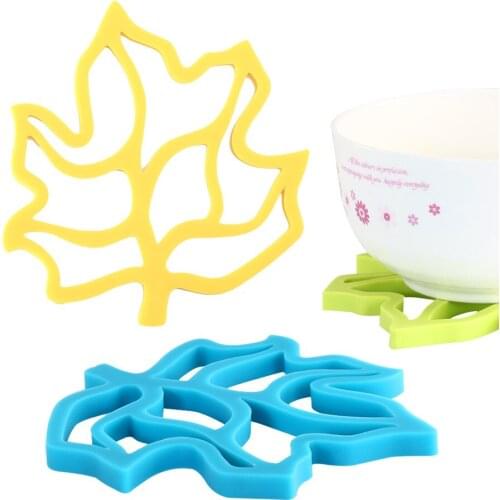 Kitchen Placemat Leaves Silicone Dining Table Mat Pads Bowl Pad Coasters Waterproof Table Decor Cloth Pad Slip-Resistant Pad