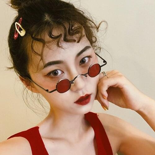 2019 new Judy Hip Hop sunglasses women small round vintge alloy red yllow sun glasses for men brand design occhiali da sole
