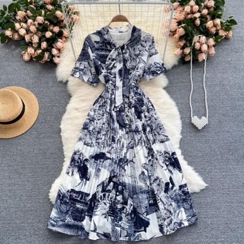 2021 Summer Runway Designer Shirt Dresses Womens Short Sleeve Vintage Print Belt Lace Up Retro Pleated Midi Dress N55119
