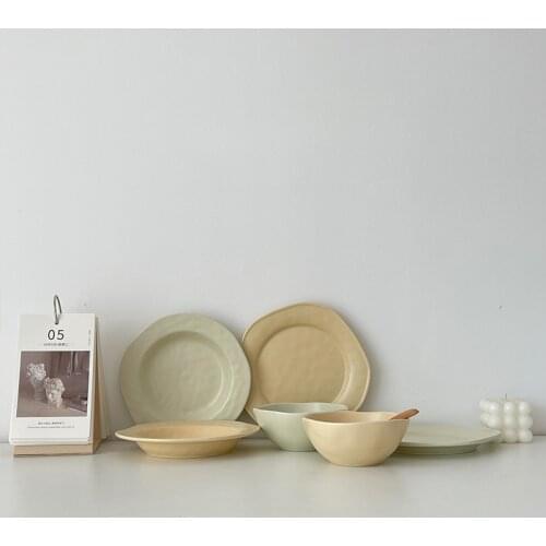 Ceramic handmade irregular bowls and plates set household daily use tableware matte fruit salad bowl simple dinner plates