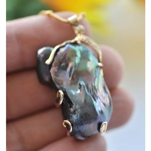 P7080 35mm Peacock-Black Baroque Keshi Pearl Pendant