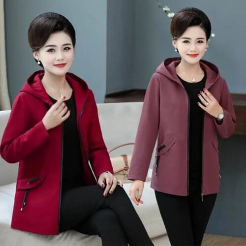 2021Spring Autumn Winter Trench Coat Women Hooded Jacket Middle-Aged Elderly Mothers Wear Plus Velvet Plus Size Coat Ladies A121