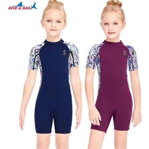 Childrens 2.5mm Swimming Suit Shorty Wetsuits Neoprene for Kids Keep Warm Swimwear Spring Bathing Suit Boys Girls Youth