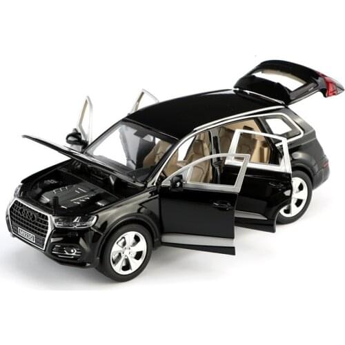 1:24 Alloy Simulation Car Model (M923Q-6) Length 20Cm W/6 Doors Open Collective & Toys Gifts For Kids