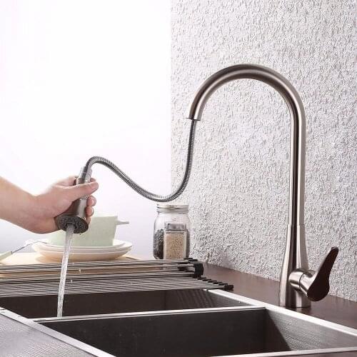 Brushed brass Pull Down Kitchen Faucet with two functions Pull Out sprayer, Swivel Spout Singel Lever Mixer faucet