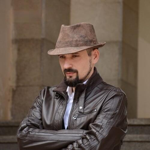 New Retro Mens Sheepskin Outdoor Hat Summer Casual Spring and Autumn Hats Men