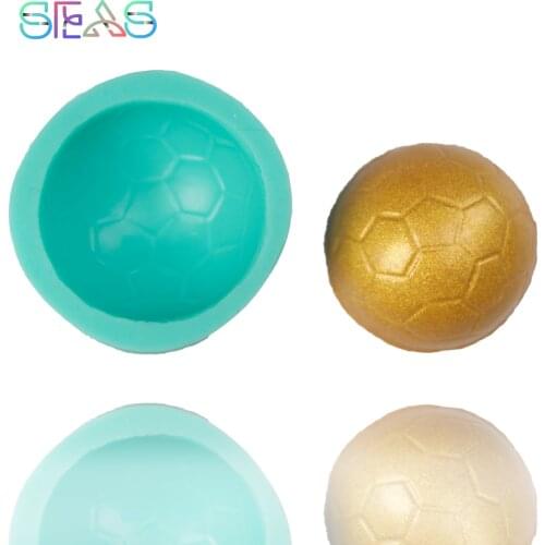 Silicone Mold 3D Football Resin Molds Decorate Cake Decorating Tools Colorful Soft Dessert Making Tool Kitchen Tools Accessorie