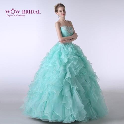 Wowbridal Graceful Sky Blue Quinceanera Dress 2021 Strapless Sweetheart Crystal Beaded Organza Tiered Ruffles Event Ball Gown