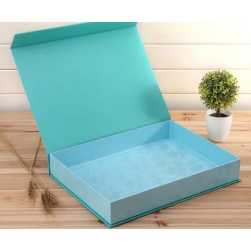 Matte Lamination Magnetic Closure Foldable Gift Packaging Boxes Wholesale Custom Cosmetic Box Packaging ---DH10016