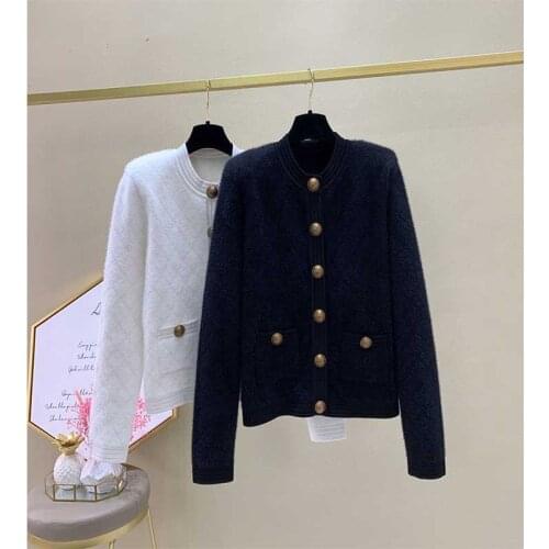 Women 2021 Autumn Winter Cardigan Knitted Jacekt Rhombus Plaid O-Neck Golden Button Black White Knitted Sweater Coat