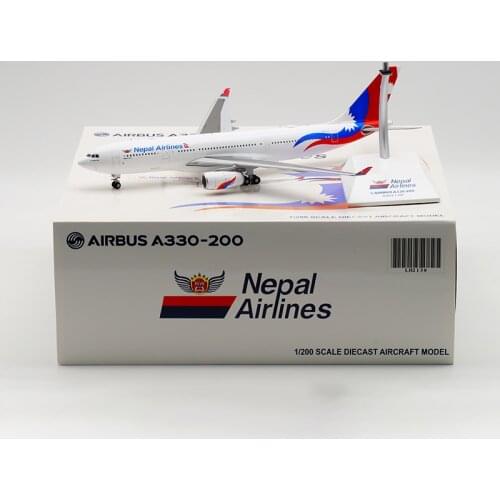 Diecast plane Model 1/200 Scale A330-200 9N-ALY Nepal Airlines airplane with landing gear wheels model toy aircraft diecast