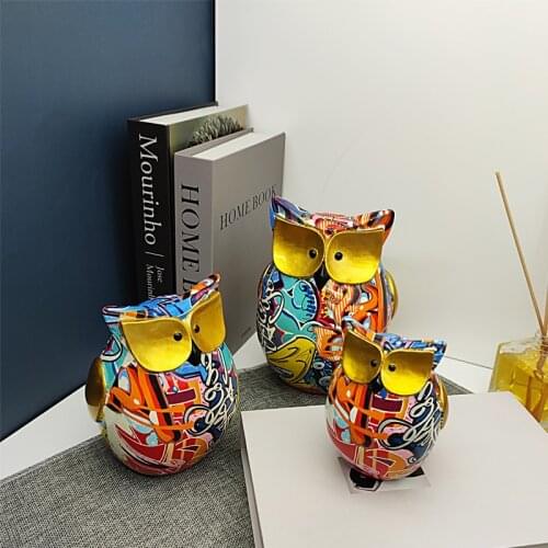 Nordic Creative Resin Crafts Owl Decoration Home Living Room Wine Cabinet Colorful Animal Decoration Gifts Home Accessories