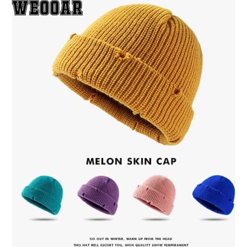 WEOOAR Short Dome Hole Melon Skin Mens Caps for Women Beanie Knitted Hats 2021 Winter Hip Hop Caps Skullcap Fisherman MZ200