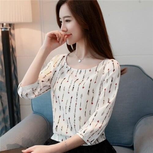 Spring and summer new style OL womens shirt womens mid-sleeves Han Fan three-quarter sleeves printed chiffon shirt women