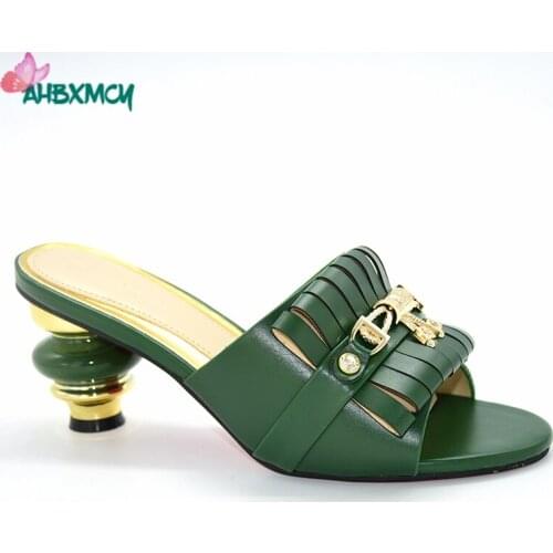 2020 Autumn New Design Shoes Special Heels in Green Color For Party Decorate with Rhinestone Italian Women Slipper for Wedding