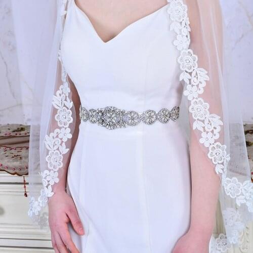 Luxury Crystal Pearl Belly Chains for Women Bridal Statement White Red Dress Dance Belt Chain Festival Beach Body Jewelry Gift