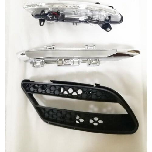 Fog Lamp for Mercedes-Benz AMG w204 C200 C260 C300 Car Front Bumper Grill Molding LED Fog Light Daytime Running Light
