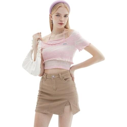 Womens Two Piece Set Summer 2021 Design Trend Sexy Hanging Neck Small Sling Short Umbilical Sweet T-shirt N0071
