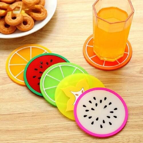 1pc Cute silicone coaster kitchen gadget coaster kitchen style heat-resistant creative mat placemat fruit table drink resistant