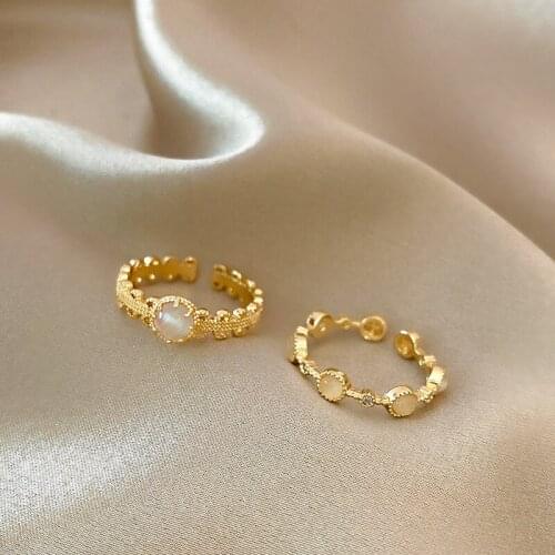 LOVOACC 2 Pieces/Set Korean Sweet Shiny Opal Adjustable Open Rings Set for Women Gold Brass Floral Charm Ring Sets Elegant Gifts