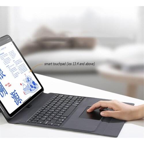 IPad Keyboard Case 8th Generation iPad 10.2 2020 2019 Pro 10.5 Air 3 Smart Touchpad Color Backlit Bluetooth Keyboard Cover Shell