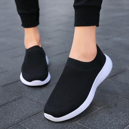 Sneakers Women Vulcanized Shoes Woman Slip-on Breathable Mesh Ladies Flats Shoes Women Sneakers Plus Size Shoes Loafers